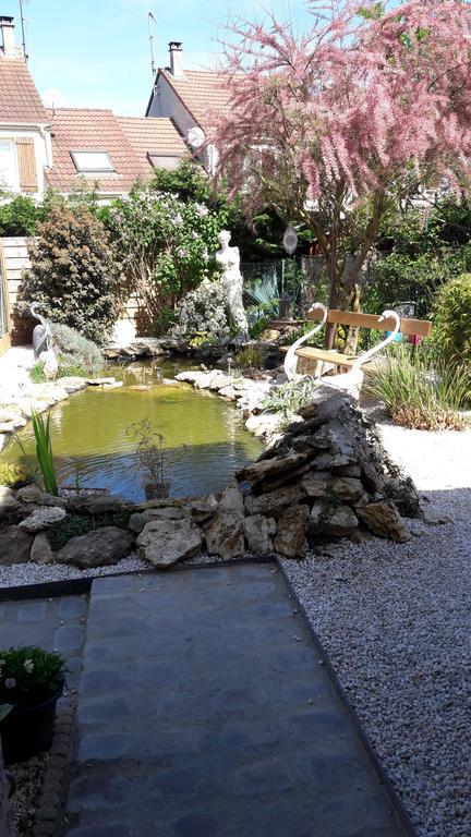 La Maison Du Bonheur Saintry-sur-Seine Ngoại thất bức ảnh