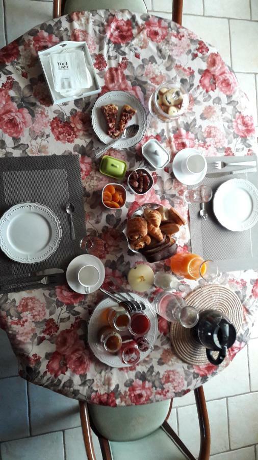 La Maison Du Bonheur Saintry-sur-Seine Ngoại thất bức ảnh